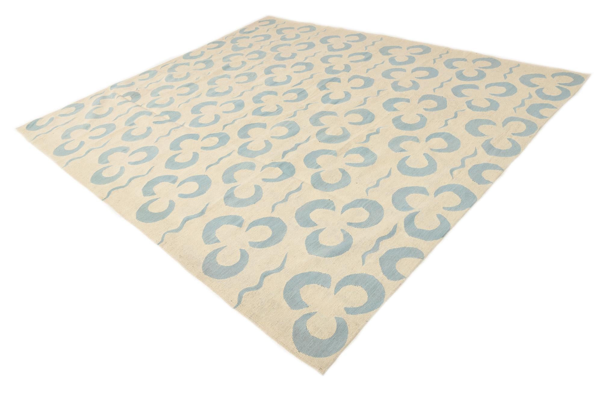 8' 4 x 9' 4 Hand Woven Kilim Modern Wool Rug