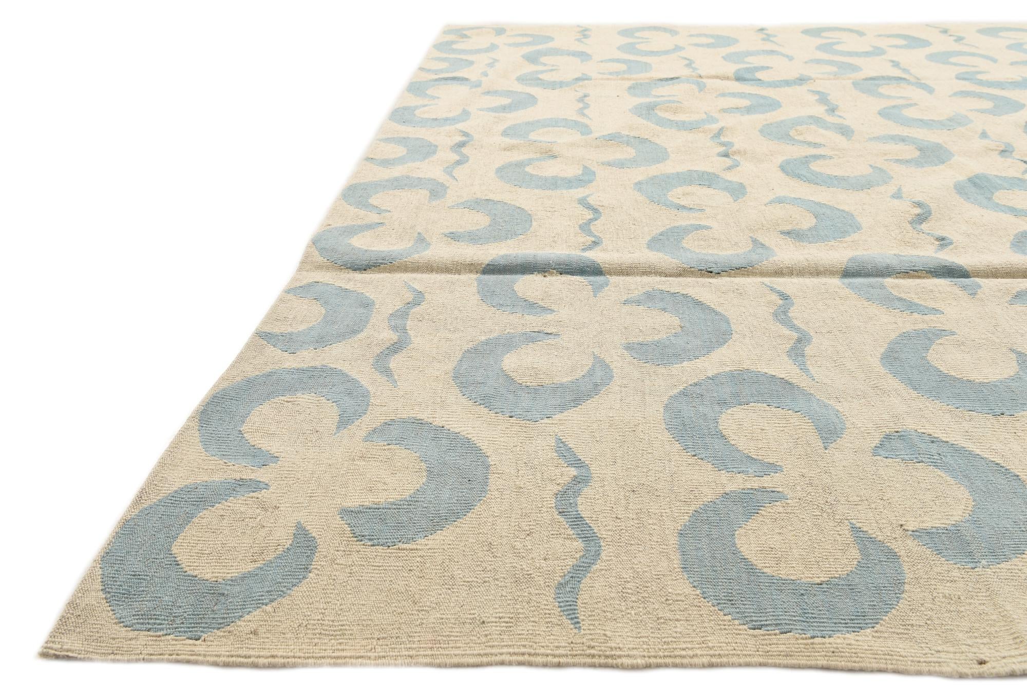 8' 4 x 9' 4 Hand Woven Kilim Modern Wool Rug