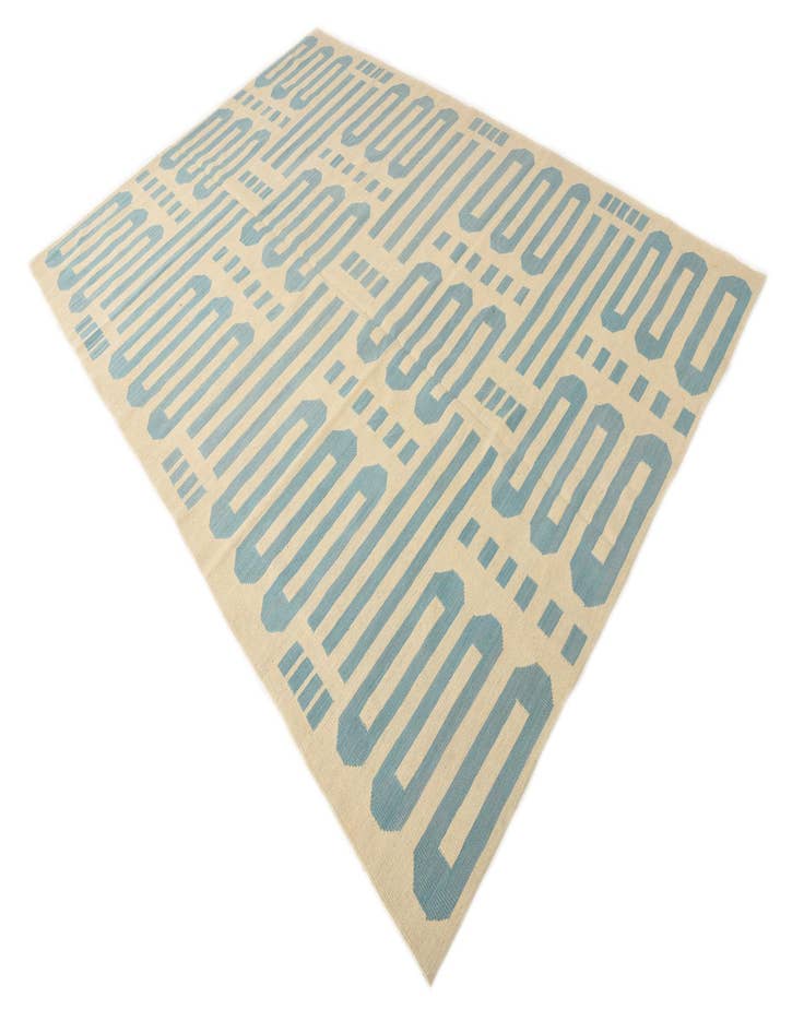 Detail image of 6' 7 x 9' 6  Hand Woven Kilim Modern Wool Rug