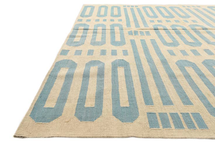 Detail image of 6' 7 x 9' 6 Hand Woven Kilim Modern Wool Rug