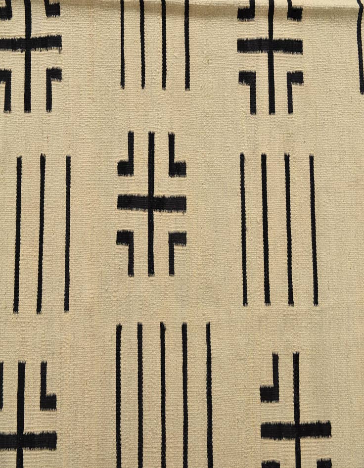Detail image of 6' 11 x 9' 3  Hand Woven Kilim Modern Wool Rug