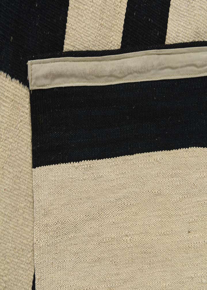6' 6 x 9' 6 Hand Woven Kilim Modern Wool Rug
