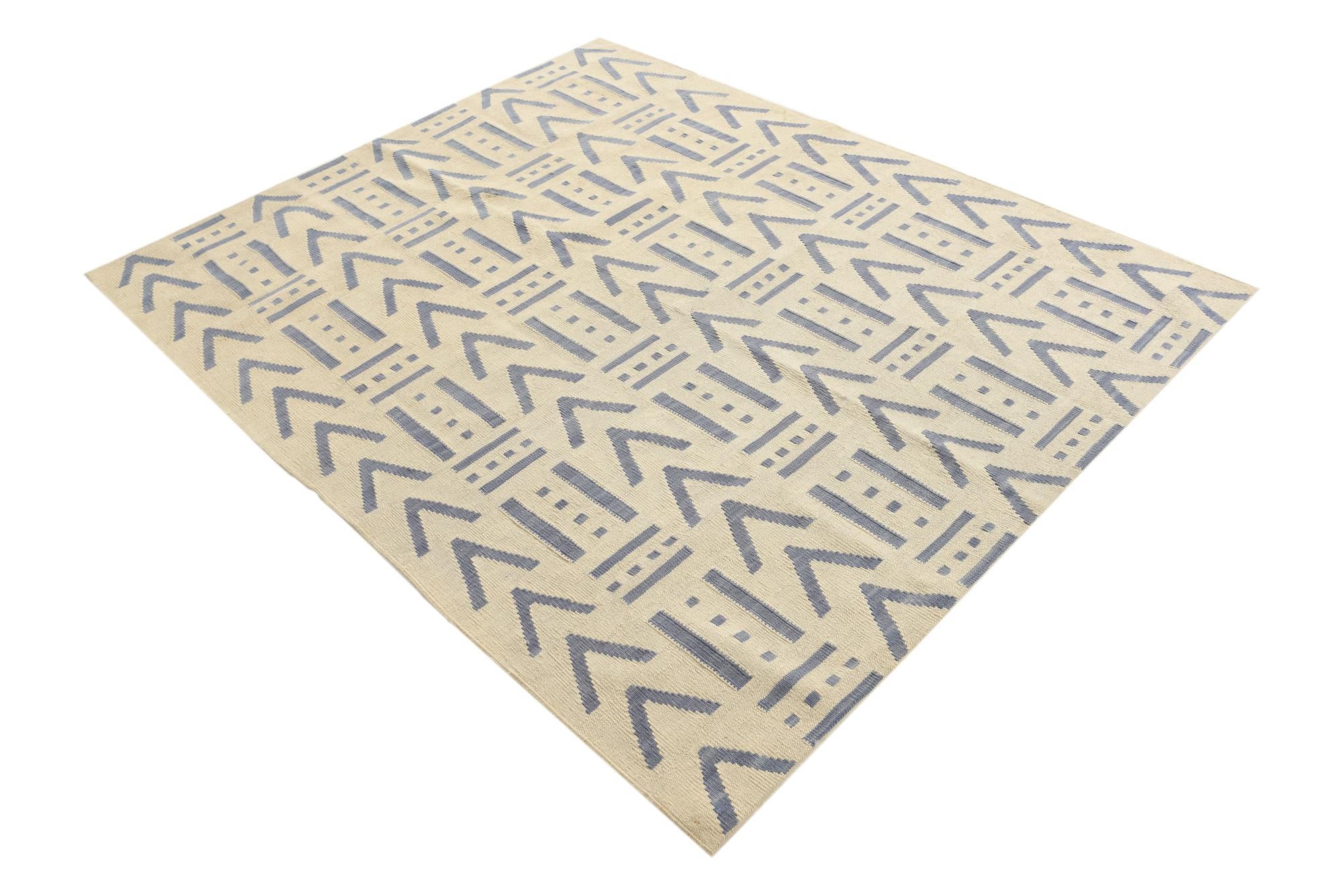 5' 3 x 6' 5 Hand Woven Kilim Modern Wool Rug