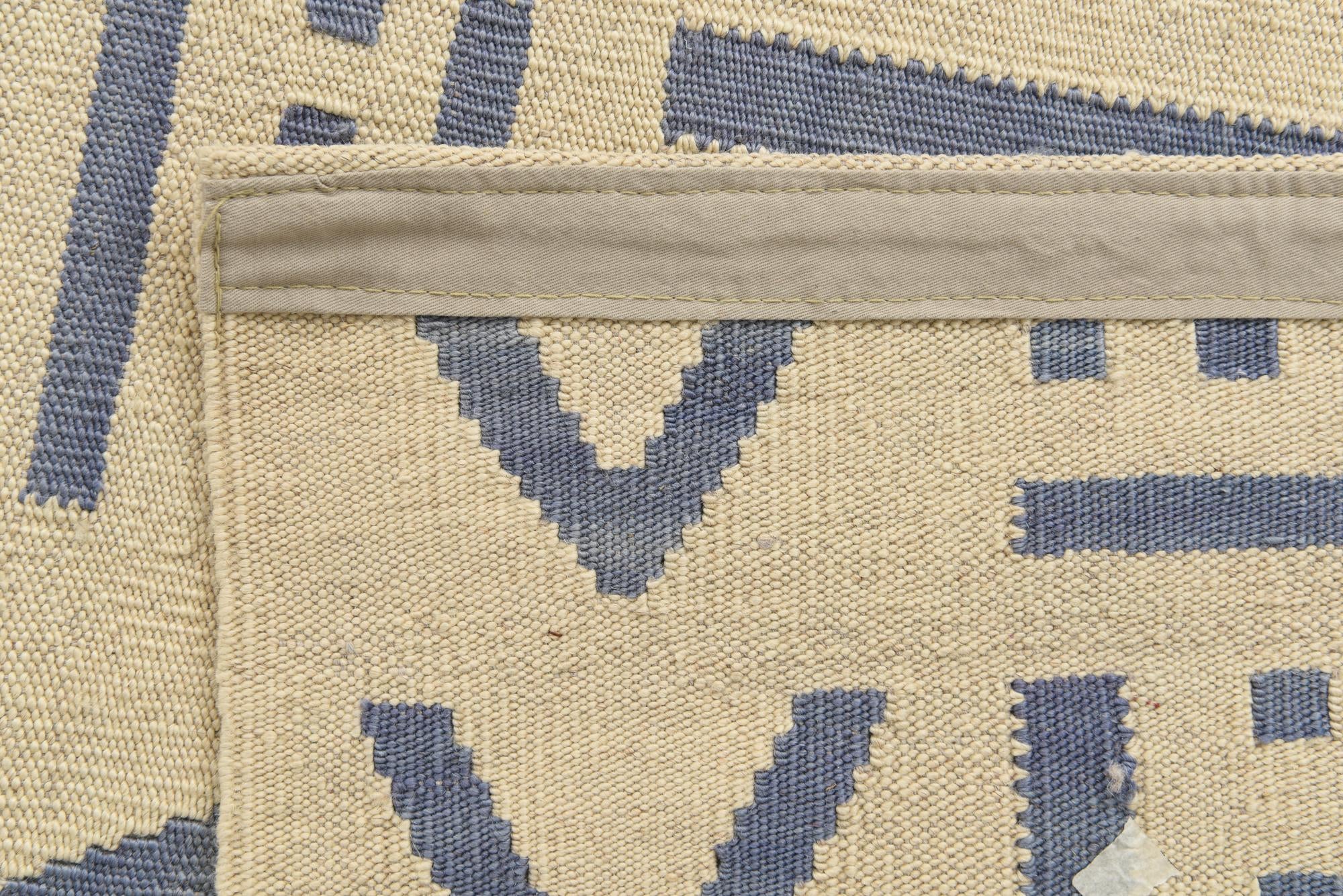 5' 3 x 6' 5 Hand Woven Kilim Modern Wool Rug