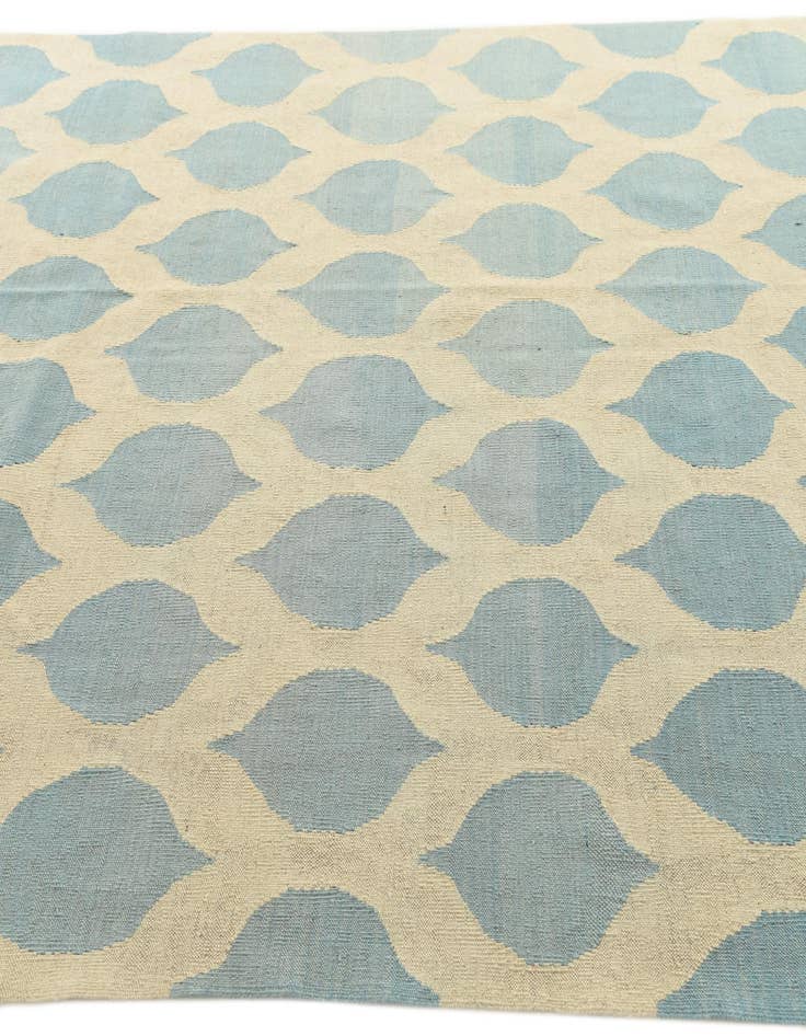 Detail image of 6' 6 x 9' 9  Hand Woven Kilim Modern Wool Rug