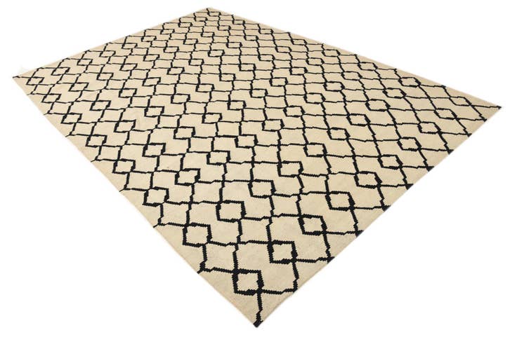 Detail image of 7' 2 x 10' Hand Woven Kilim Modern Wool Rug