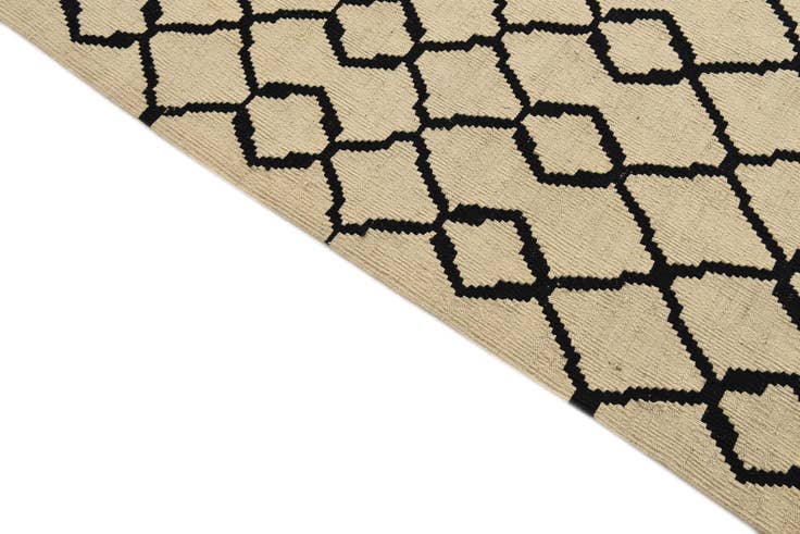 Detail image of 7' 2 x 10' Hand Woven Kilim Modern Wool Rug