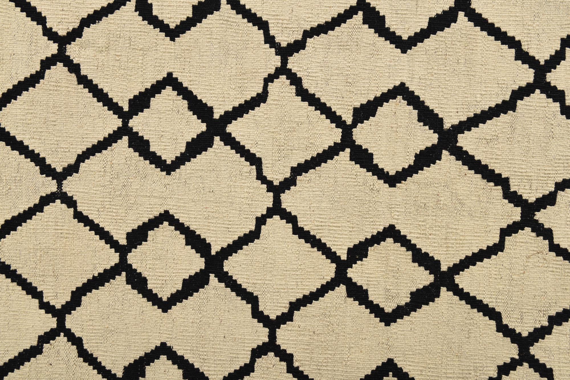 7' 2 x 10' Hand Woven Kilim Modern Wool Rug