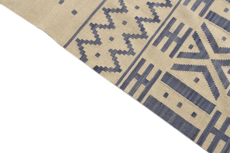 Detail image of 8' 6 x 9' 6 Hand Woven Kilim Modern Wool Rug