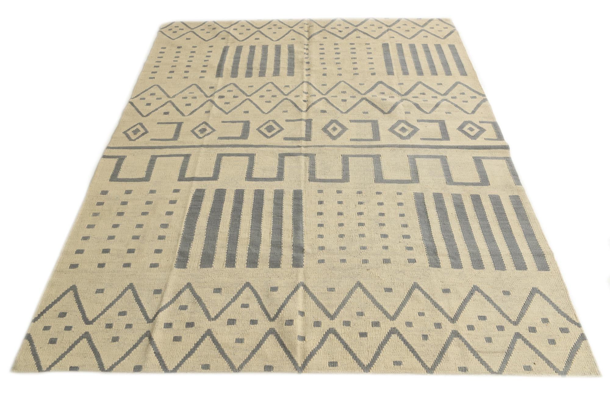 6' x 7' 6 Hand Woven Kilim Modern Wool Rug