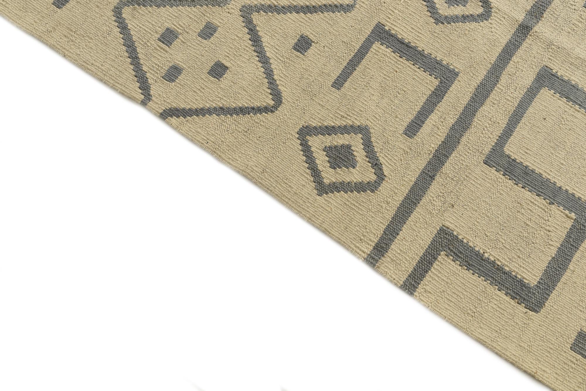 6' x 7' 6 Hand Woven Kilim Modern Wool Rug