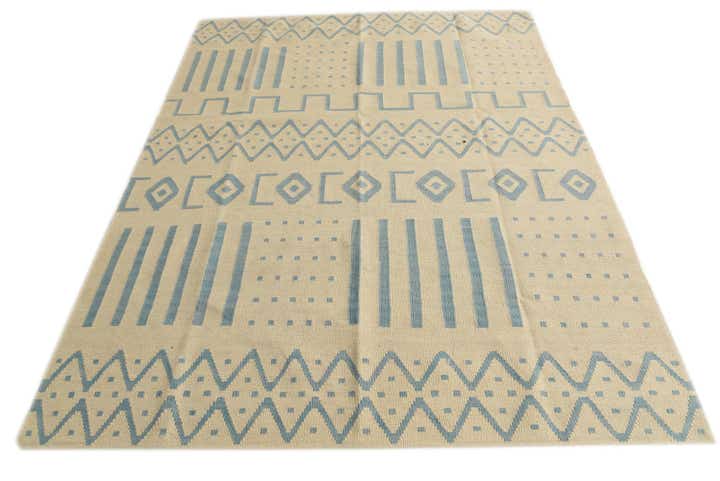 5' 9 x 7' 8 Hand Woven Kilim Modern Wool Rug
