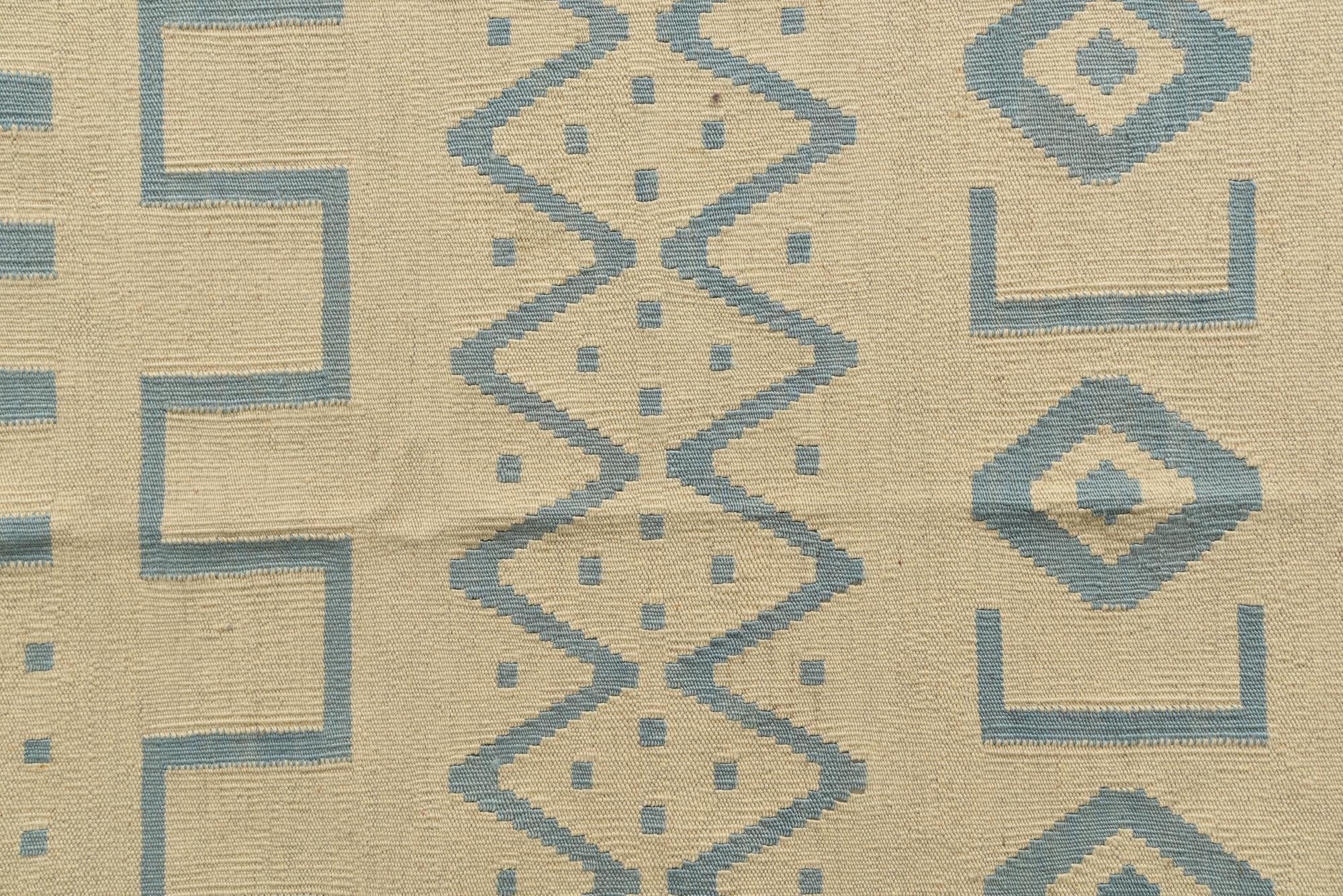 5' 9 x 7' 8 Hand Woven Kilim Modern Wool Rug