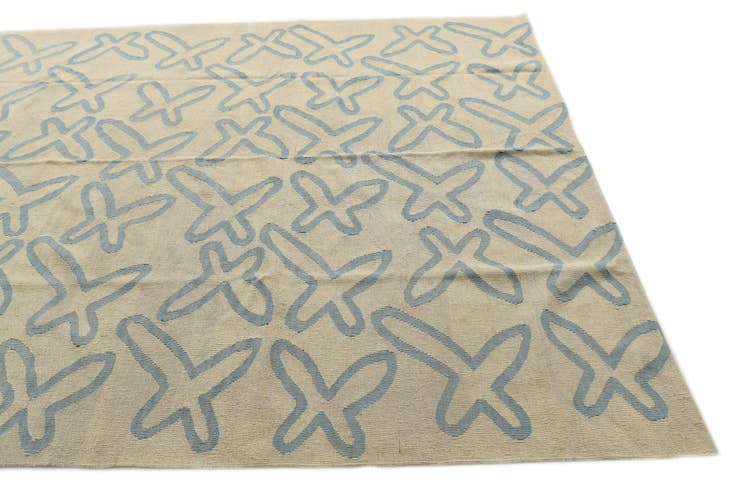 Detail image of 6' 10 x 9' 8 Hand Woven Kilim Modern Wool Rug