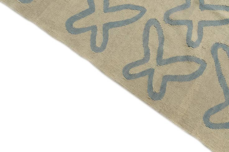 Detail image of 6' 10 x 9' 8 Hand Woven Kilim Modern Wool Rug