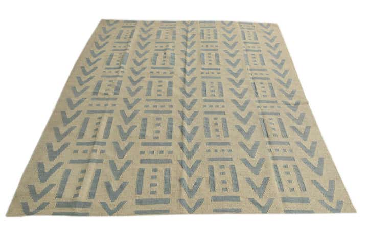 5' 4 x 6' 7 Hand Woven Kilim Modern Wool Rug