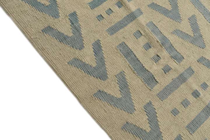5' 4 x 6' 7 Hand Woven Kilim Modern Wool Rug