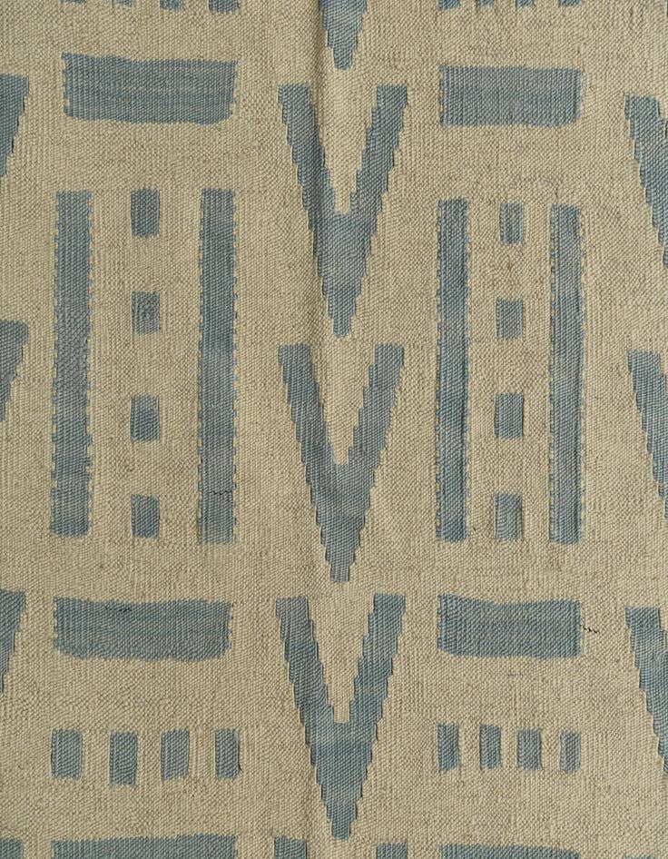 Detail image of 5' 4 x 6' 7  Hand Woven Kilim Modern Wool Rug