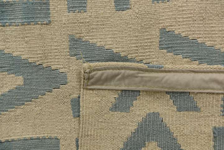 5' 4 x 6' 7 Hand Woven Kilim Modern Wool Rug