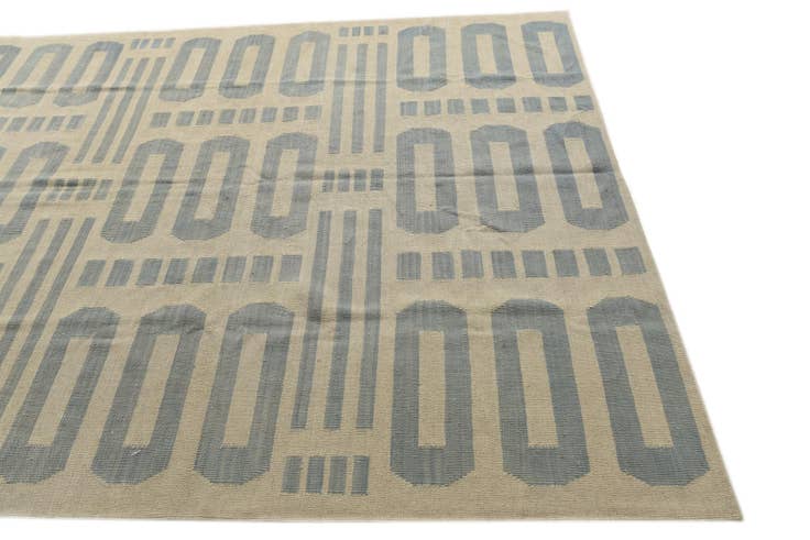 Detail image of 6' 3 x 9' 5 Hand Woven Kilim Modern Wool Rug