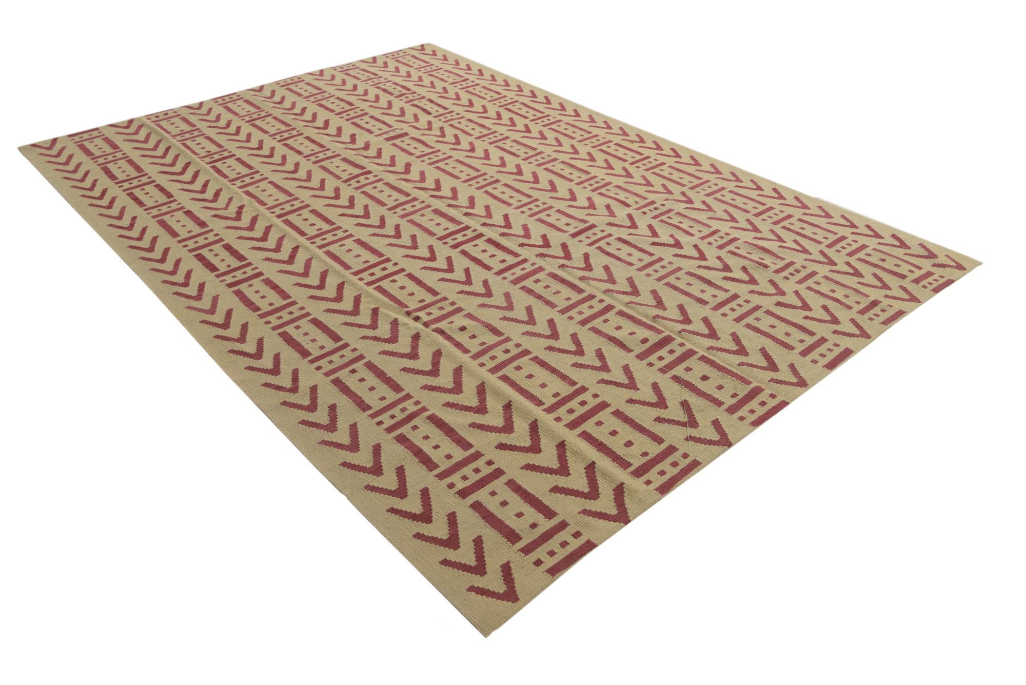 6' 9 x 9' 9 Hand Woven Kilim Modern Wool Rug