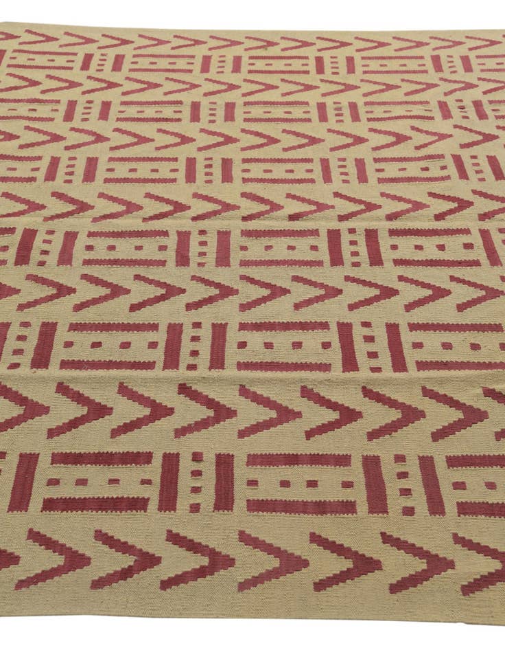 Detail image of 6' 9 x 9' 9  Hand Woven Kilim Modern Wool Rug