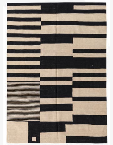 5' x 7' Hand Woven Kilim Modern Wool Rug