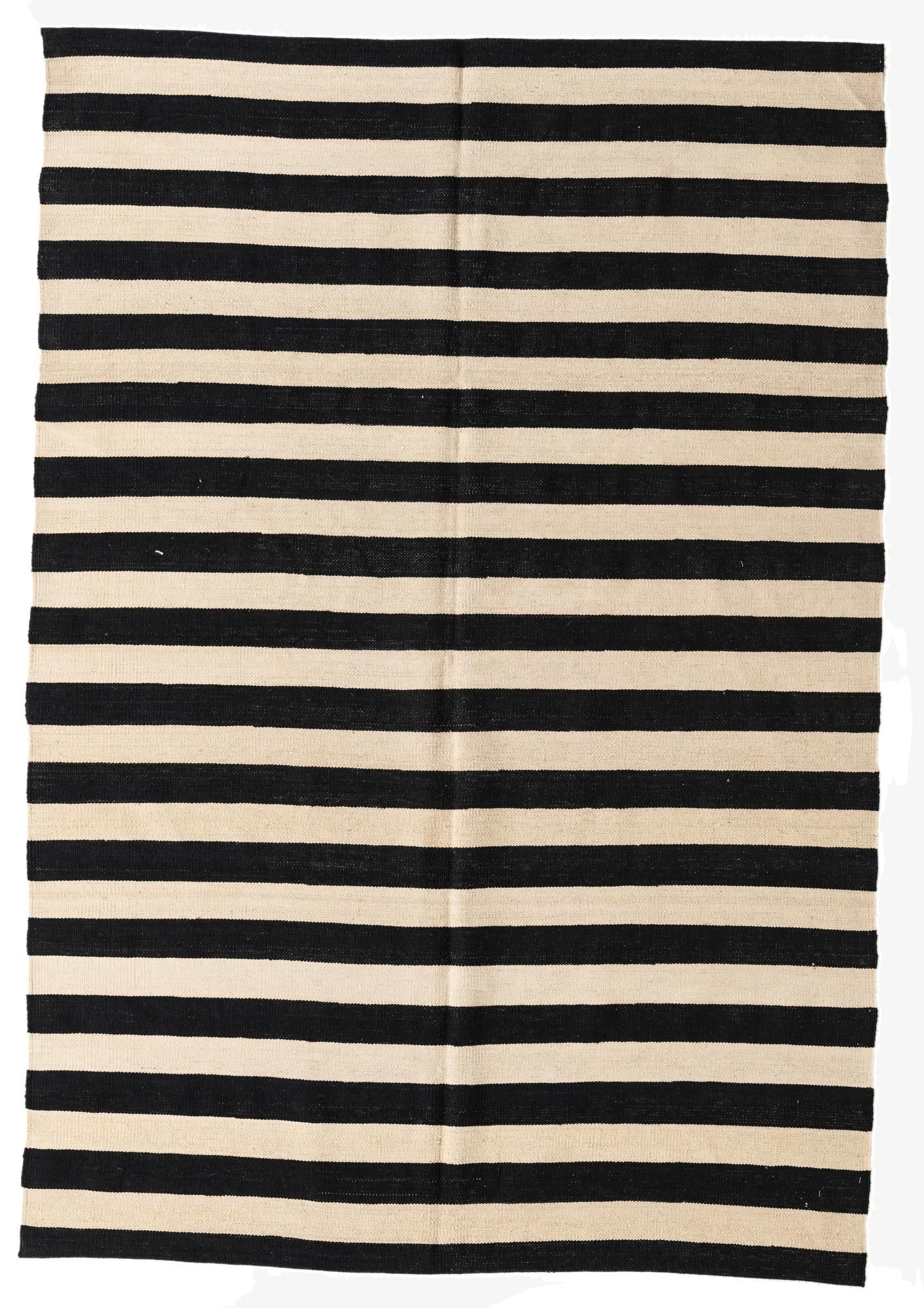 5' 6 x 8'  Hand Woven Kilim Modern Wool Rug