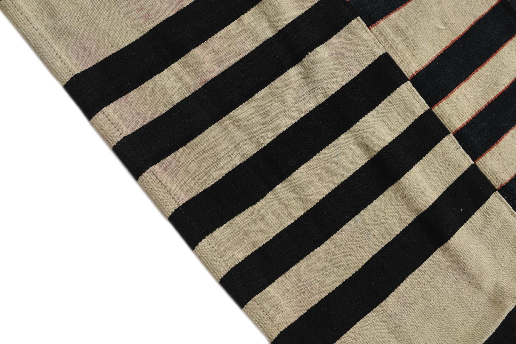 5' 5 x 8' Hand Woven Kilim Patchwork Wool Rug