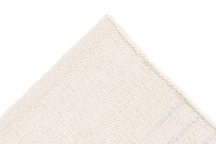 2' 7 x 5' 1 Hand Knotted Kilim Wool Rug