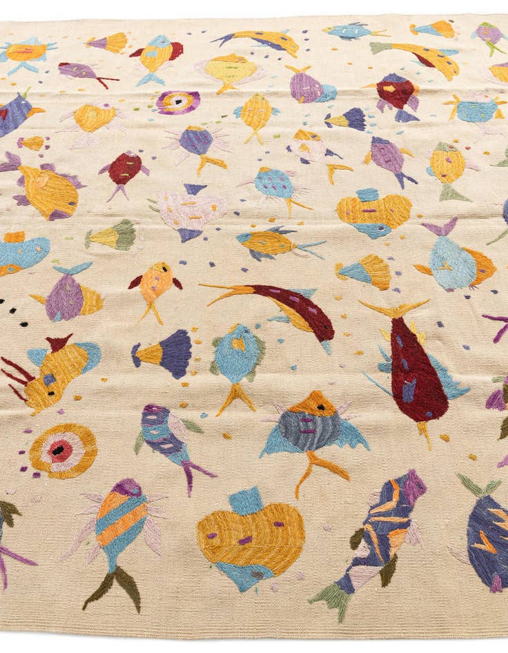 Detail image of 6' 5 x 9' 5  Hand Woven Kilim Suzani Wool Rug