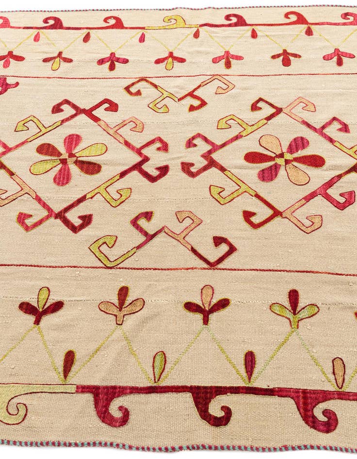 Detail image of 5' 10 x 7' 5  Hand Woven Kilim Suzani Wool Rug