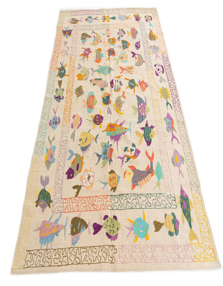 Detail image of 5' 6 x 7' 8 Hand Woven Kilim Suzani Wool Rug