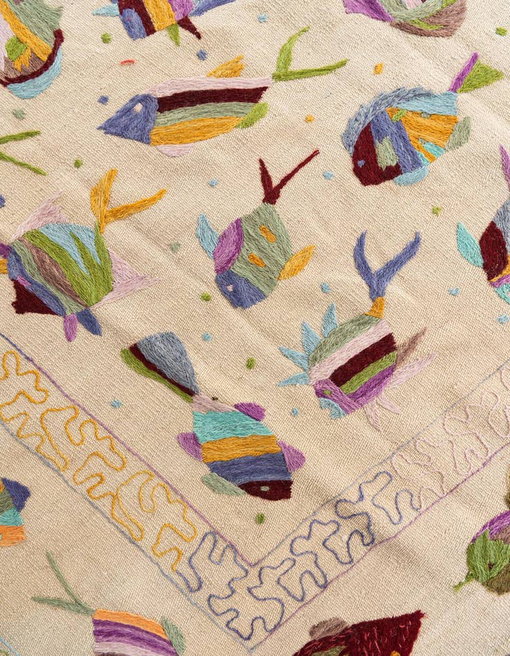 Detail image of 6' 4 x 9' 5  Hand Woven Kilim Suzani Wool Rug