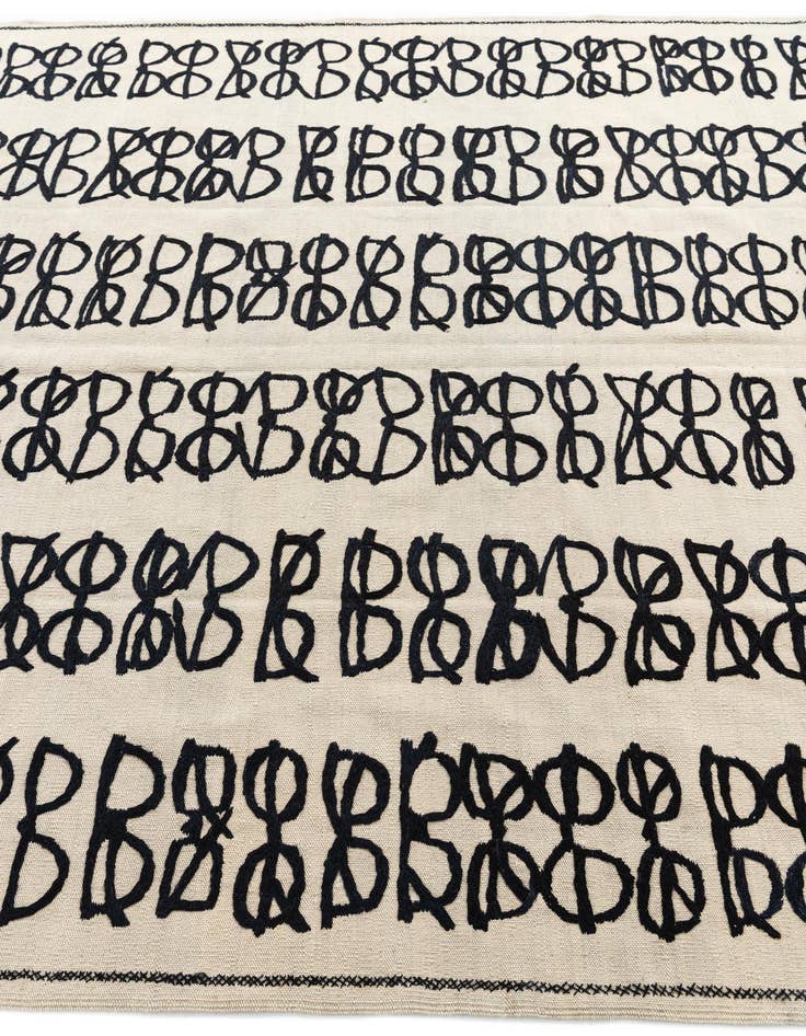 Detail image of 6' 4 x 9' 3  Hand Woven Kilim Suzani Wool Rug