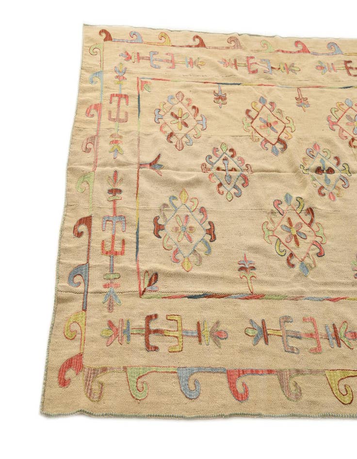 Detail image of 5' 7 x 7' 5  Hand Woven Kilim Suzani Wool Rug