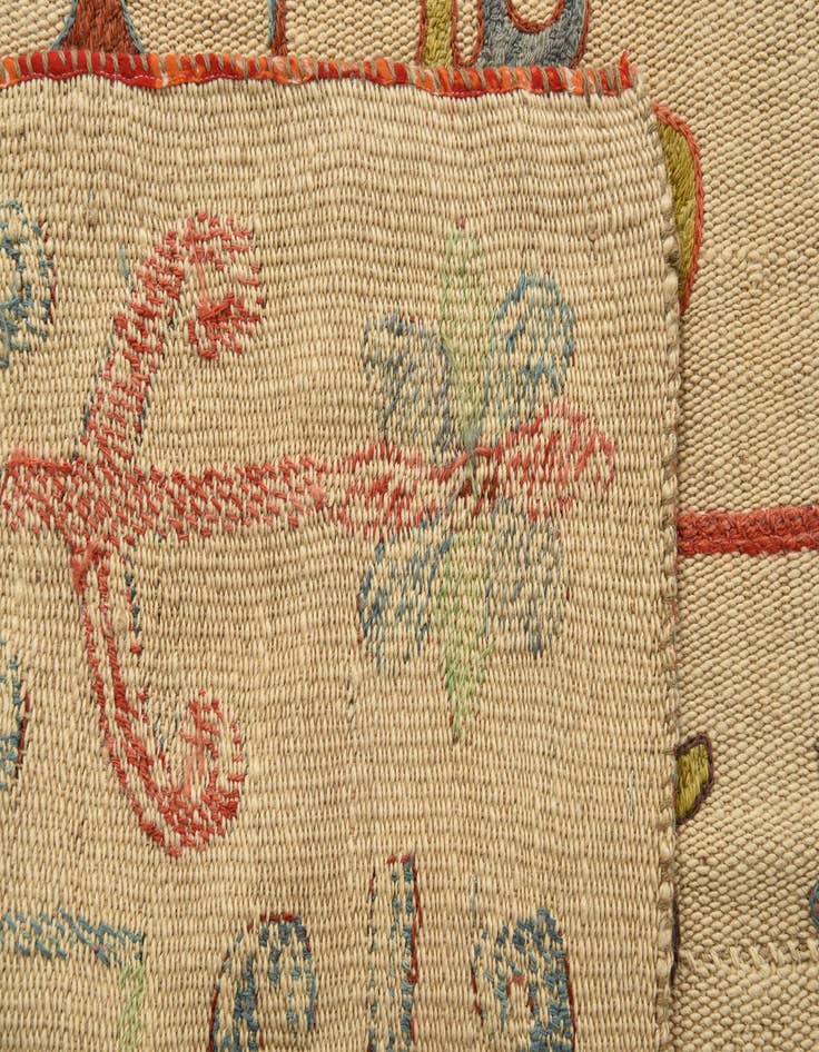 Detail image of 5' 11 x 7' 7  Hand Woven Kilim Suzani Wool Rug