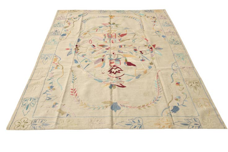 Detail image of 5' 7 x 7' 9 Hand Woven Kilim Suzani Wool Rug