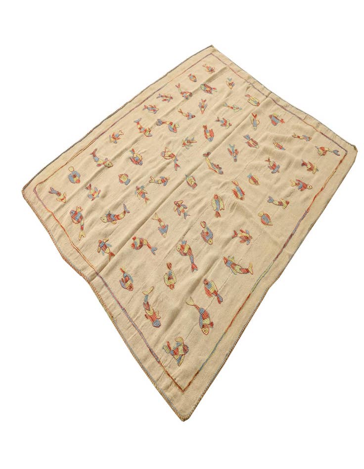 Detail image of 5' x 6' 6  Hand Woven Kilim Suzani Wool Rug