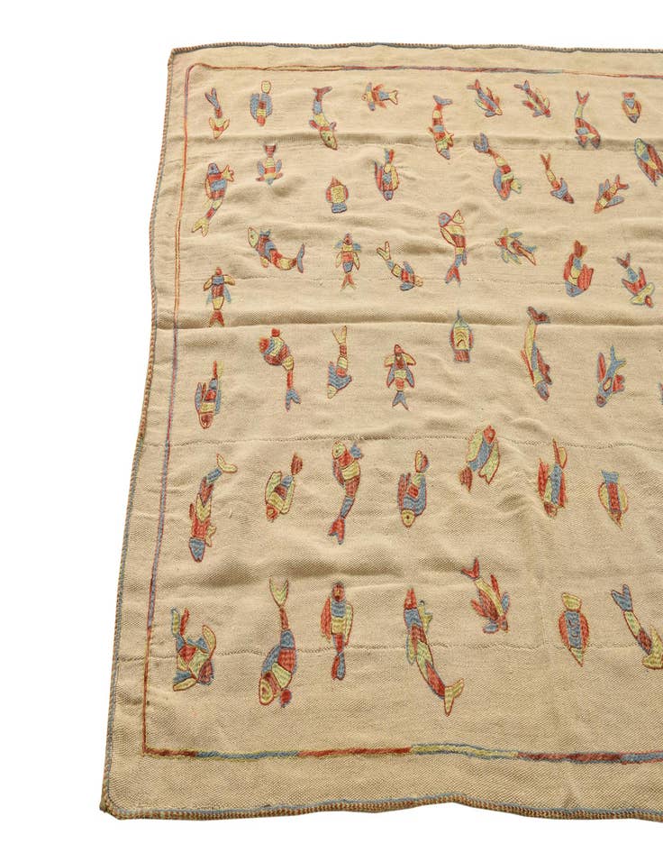 Detail image of 5' x 6' 6  Hand Woven Kilim Suzani Wool Rug