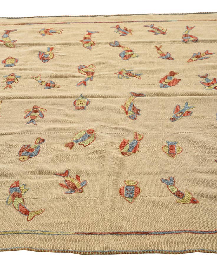 Detail image of 5' x 6' 6  Hand Woven Kilim Suzani Wool Rug