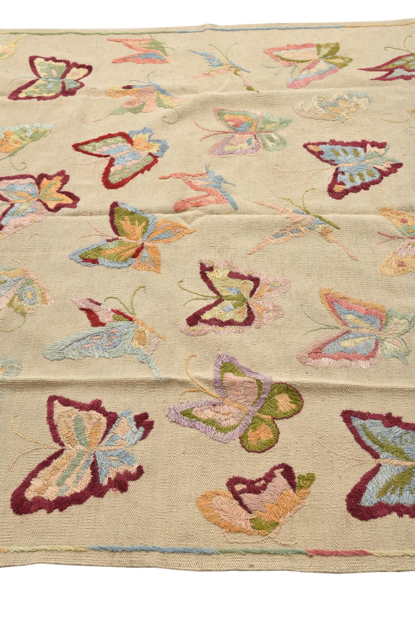 5' x 6' 2 Hand Woven Kilim Suzani Wool Rug