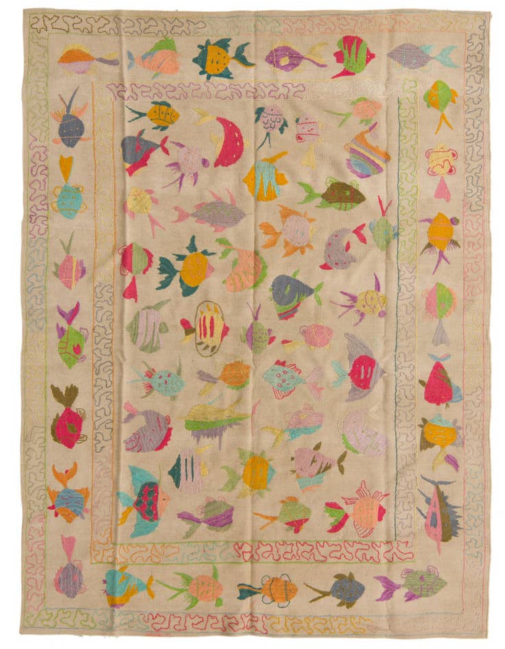 Detail image of 5' 4 x 7' 6 Hand Woven Kilim Suzani Wool Rug