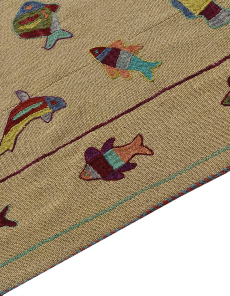 Detail image of 5' x 6' 8  Hand Woven Kilim Suzani Wool Rug