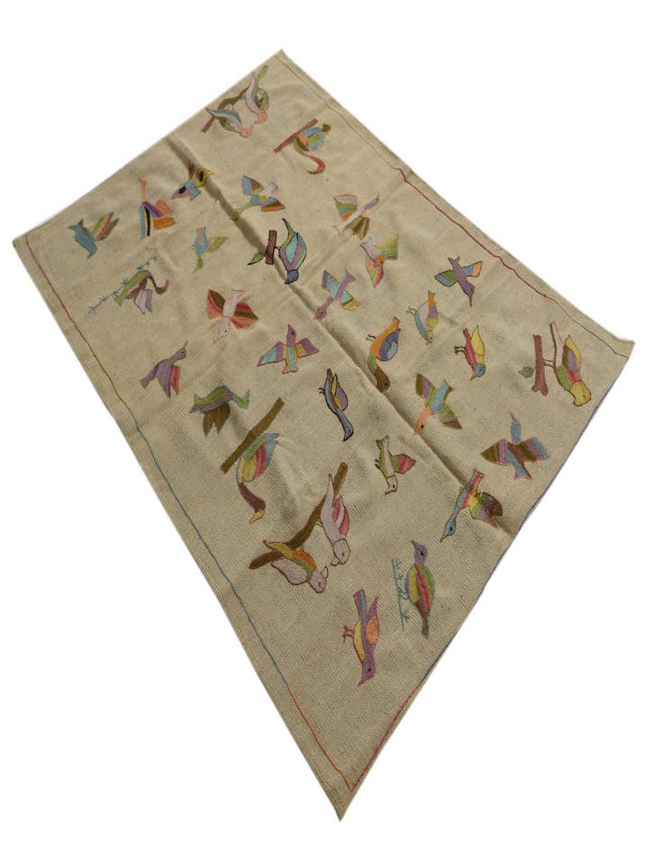 Detail image of 4' 1 x 5' 8  Hand Woven Kilim Suzani Wool Rug