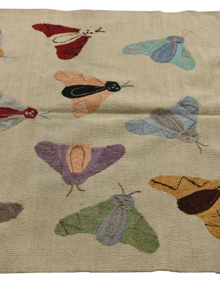 Detail image of 3' 3 x 4' 8 Hand Woven Kilim Suzani Wool Rug