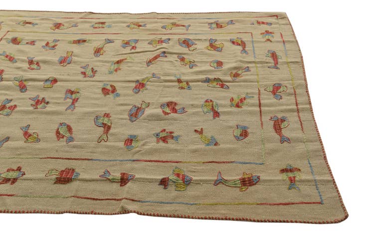 Detail image of 5' x 6' 3 Hand Woven Kilim Suzani Wool Rug