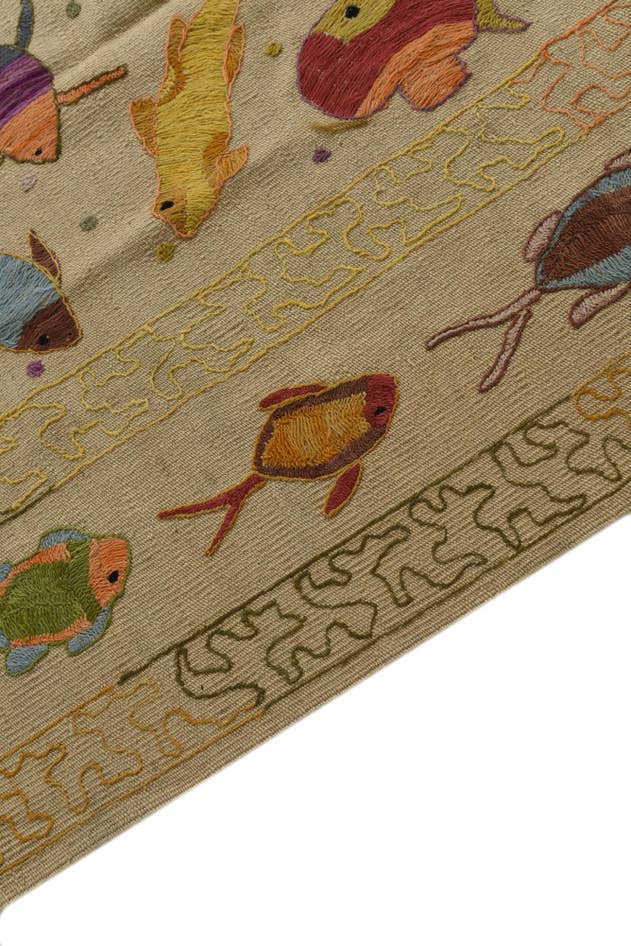 Detail image of 6' 4 x 9' 6 Hand Woven Kilim Suzani Wool Rug