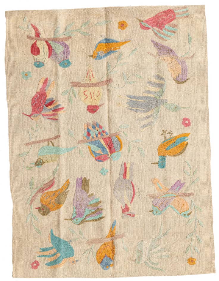 Detail image of 3' 1 x 4' 7 Hand Woven Kilim Suzani Wool Rug