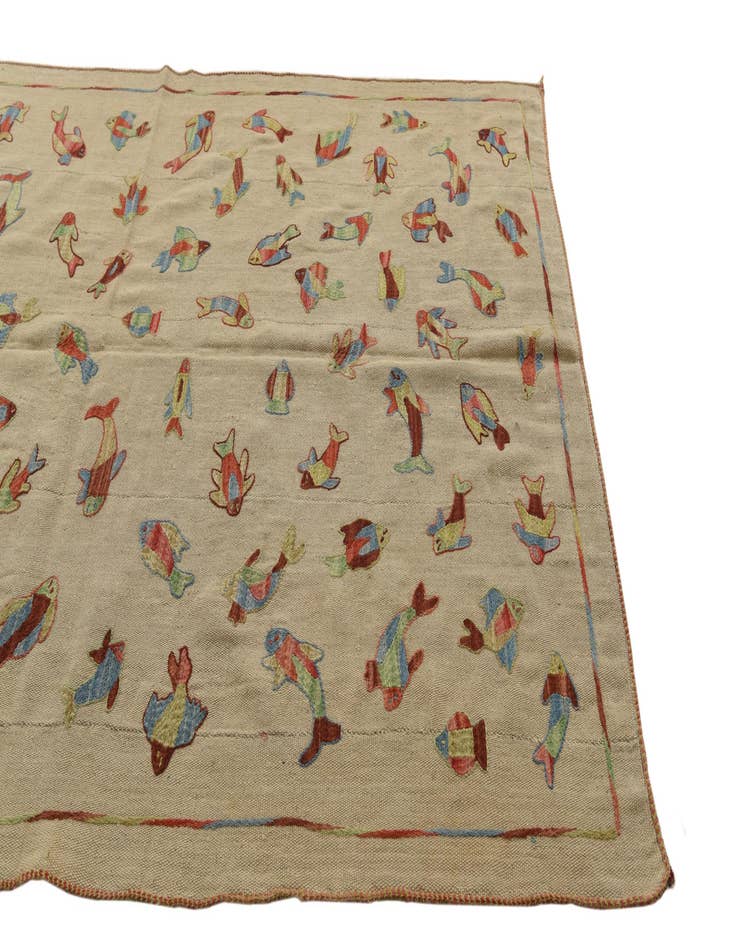 Detail image of 4' 10 x 6' 6  Hand Woven Kilim Suzani Wool Rug